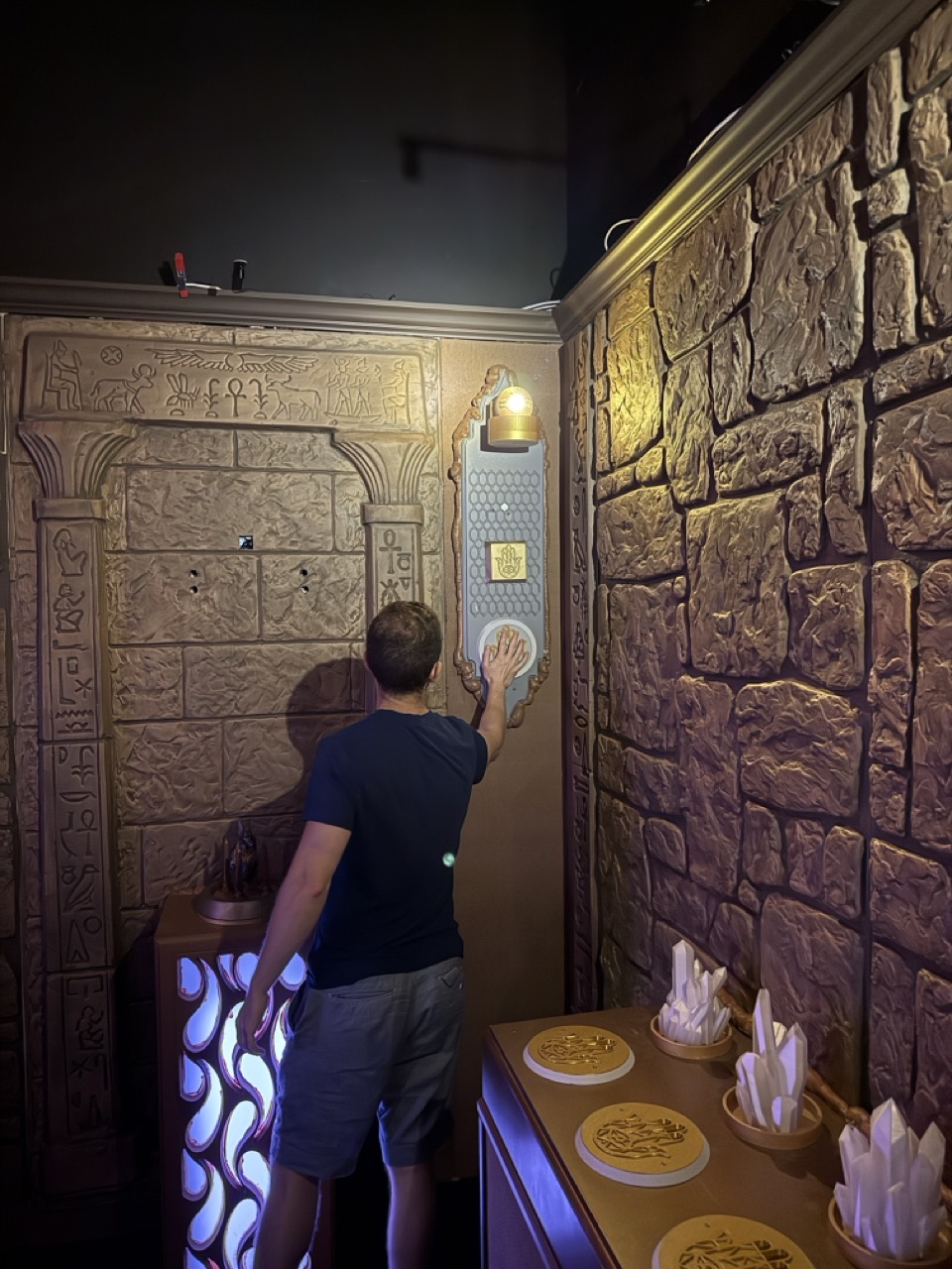 Image of neon displays created by Fabricats.